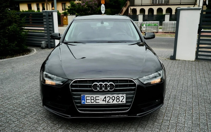 Audi A4 cena 49900 przebieg: 190000, rok produkcji 2013 z Bełchatów małe 137